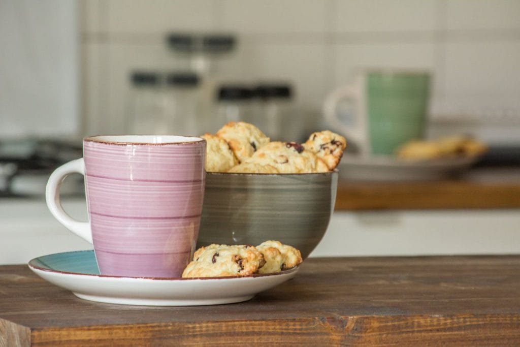 Homemade cookies with local milk as a welcoming gift.